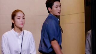 Chinese Actor Fall In Love With A Poor Girl.