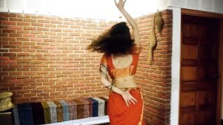 Indian Girl Ojasvi Verma Dance 7