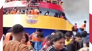 Kapal KM Barcelona Terbakar di Perairan Talisei, Tim SAR Lakukan Evakuasi Penumpang
