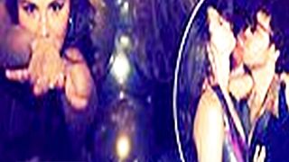 Taylor Swift Helps Bff Selena Gomez Celebrate Her 2