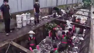 Padahal baru aja di bersihin