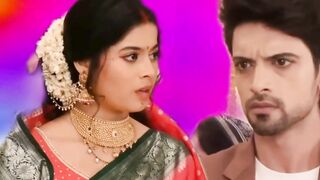 Prem Ne Uthaya Chachi Pe Hath, Leela Shocked