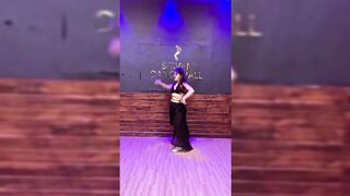 Indian Girl Shivika Singh Dance 20