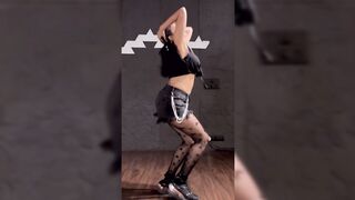 Indian Girl Reecha Sharma Dance