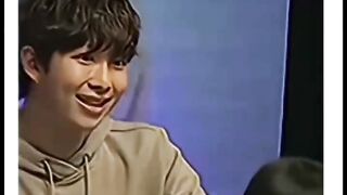 bts with Army VS taehyung with Army, funny moments