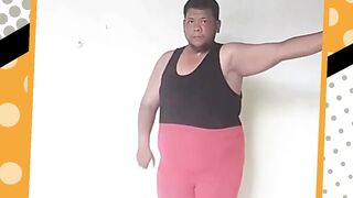 Disuruh nagih malah disini ikutan kelas zumba.
