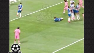 Lionel Messi 11