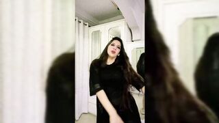 Indian Girl Sunbal Dance 10
