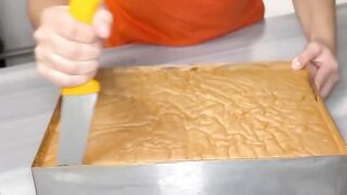 Easy method use by making cake