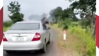 PERTEMPURAN DI PERBATASAN THAI-KAMBOJA MELETUS, JET THAI SERANG TARGET KAMBOJA
