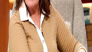 Lorraine Kelly Shares Her Onscreen Secrets for Th