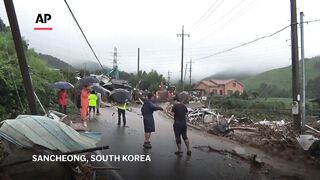 Heavy rains in South Korea leave 14 dead and 12 others