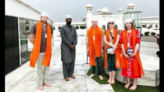 UN military observers visit Gurdwara Darbar Sahib Kartarpur