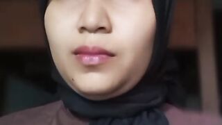 setiamu gugur dimata