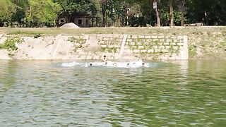 Im having a swimming competition with my friends.