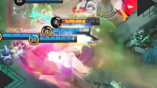 ONIC vs TLPH di MLBB, adu mekanik yang super panas!