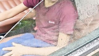 kid into the car