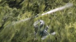 A brave man saved the helicopter from crashing