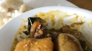 Eating African Food