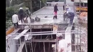 Bapak baju putih  kata gua juga apaaah .