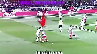 Casillas Was Lucky To Be On Ronaldos Sideronaldo cristiano casillas