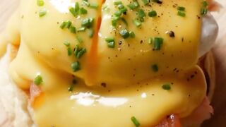 BRUNCH GOALS!  The Ultimate Eggs Benedict Recipe Youll Ever Taste!