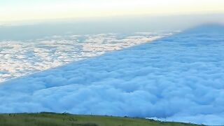 Sumbing Above the Clouds!
