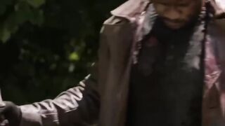 Negan saves Hershel! !   Dead City