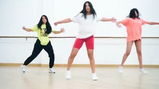 Indian Girl Nidhi Reddy Dance 3