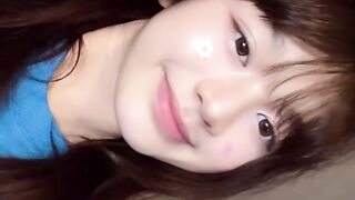 Beautiful and cute girl, makes you adorable