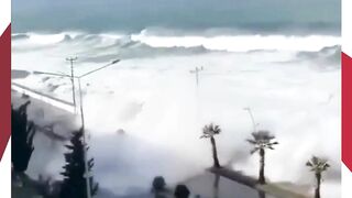 Tsunami yang melanda pesisir Rusia datang dengan kecepatan yang mematikan