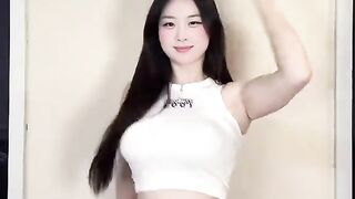 Elegant Chinese Dancers Hypnotic Moves  Must Watch!