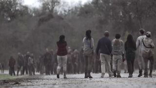 Talked About Scene of Fear The Walking Dead Mid-Season 5 Finale Ep08 Is Anybody Out There?  The Walking Dead HQ