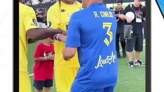 Pemain yang umurnya tua tapi masih aktif main bola