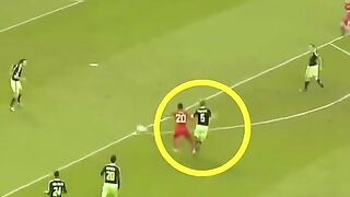 Tendangan bebas di kotak penalti