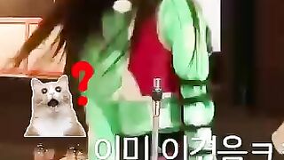 Rosé is quite good  and Lisa is excellent  shorts lisamanoban rose
