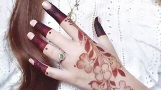 Nice mahndi design and simple Mahandi design and