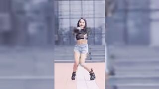Indian Girl Siya Sharma Dance 11