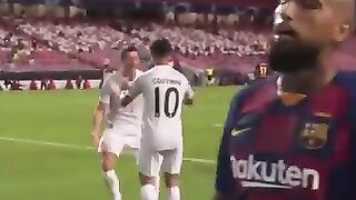 Bayern Munich Vs Barcelona 8-2  Arturo Vidal Dramatic Reaction