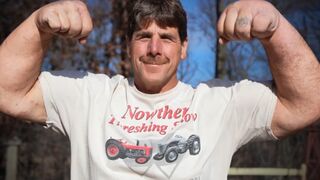 The Man with the Worlds Largest Arms