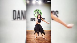 Indian Girl Asha Poorna Dance 7