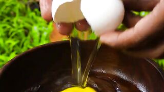 Omelette in Onion Rings