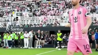 Messi Cedera Di Saat Laga Debut Menggunakan Bodycam!