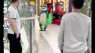TOP 5 COSPLAY KODOK CORE   lucu ngakak funny core cosplay