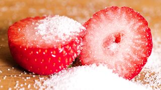 Strawberry, Sugar Video