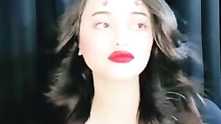 so cute item girl Bangladeshi Mahiya Mahi ka private live show pat -1