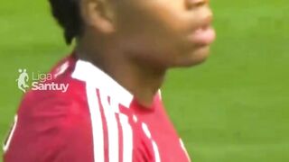 Bagaimana Bocah Liverpool 16 Tahun Ini Menghancurkan Atletic Dengan Mudah?