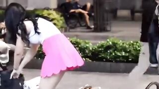 Mileya Tersipu oleh Cowok Ganteng Bernama KamusToto!