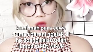CEWEK BOSPLAY 127