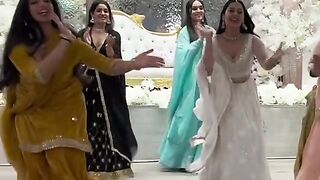 European Fans Love This Punjabi Wedding Dance  Must Watch